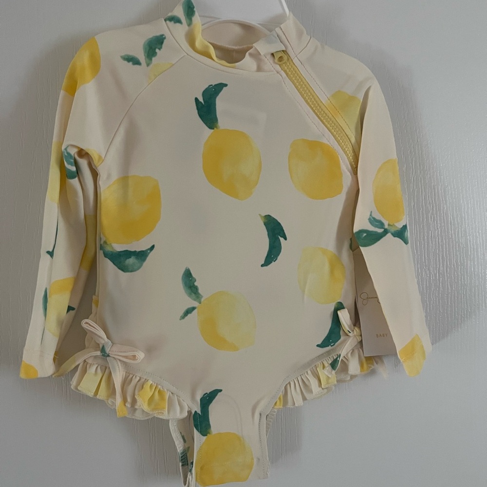 Girl bathing suit size 12m